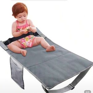 Gray Baby Travel Seat